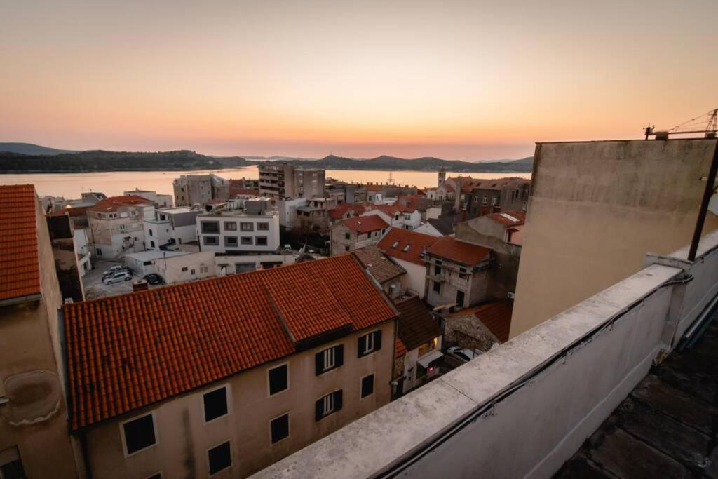 The Spot - Rooftop In The City Centre + Parking Šibenik Buitenkant foto