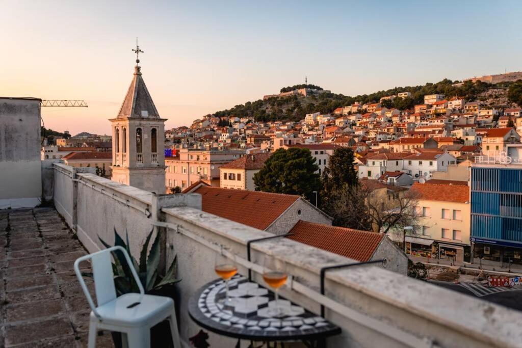 The Spot - Rooftop In The City Centre + Parking Šibenik Buitenkant foto